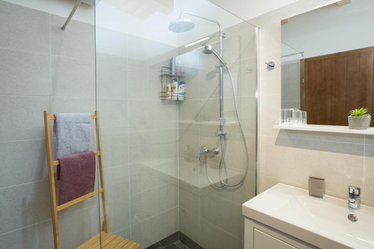 Holiday Home Natura スルニュ エクステリア 写真
