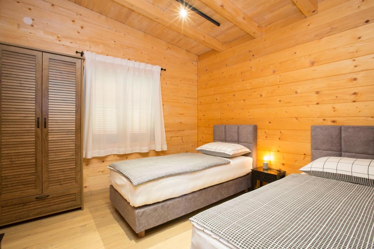 Holiday Home Natura スルニュ エクステリア 写真